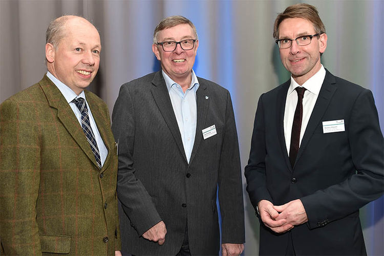 Rudolf Krumm, Prokurist RAG Montan Immobilien, Jörg Dreistadt, Bürgermeister der Gemeinde Großrosseln, Markus Masuth, Vorsitzender der Geschäftsführung RAG Montan Immobilien