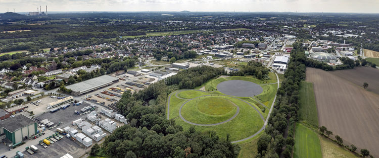 Schrägluftbild Arena mit Standort Fürst Leopold im Hintergrund. ©RAG Montan Immobilien GmbH, Fotograf: Thomas Stachelhaus