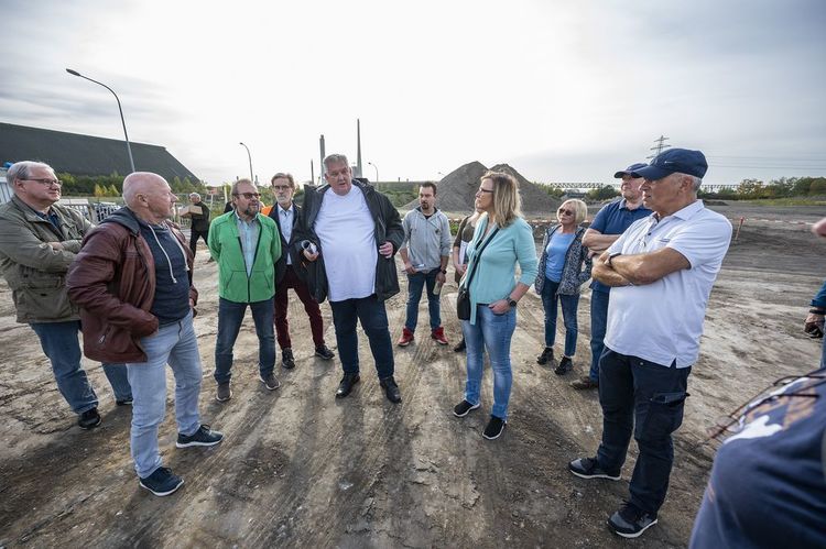 Volker Duddek stand den Besucherinnen und Besuchern unter anderem beim Thema Bodenaushub Rede und Antwort. Foto: Stadt Marl / Pressestelle