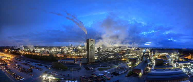 Illumination auf gate.ruhr: Die rund 90 Hektar große Fläche des ehemaligen Bergwerkes Auguste Victoria in Marl wird zum Industrie- und Gewerbepark gate.ruhr umgewandelt. ©RAG Montan Immobilien, Fotograf: Thomas Stachelhaus