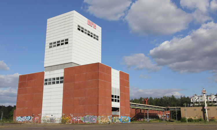 Der Schatturm an der Haard - ein aktuelles Foto kurz vor dem Rückbaustart. Foto: RAG Montan Immobilien/Stephan Conrad