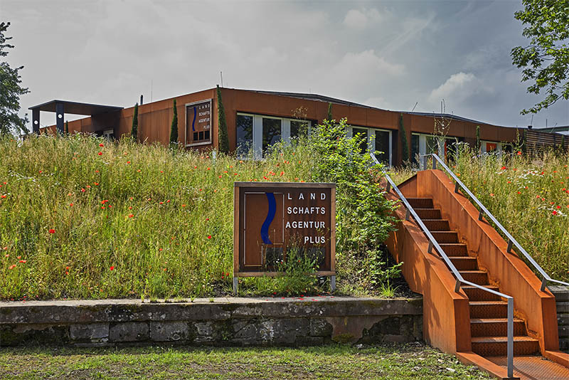 Die Landschaftsagentur Plus - eine Beteiligungsgesellschaft der RAG Montan Immobilien - hat im Duhamel Park ihren Sitz.